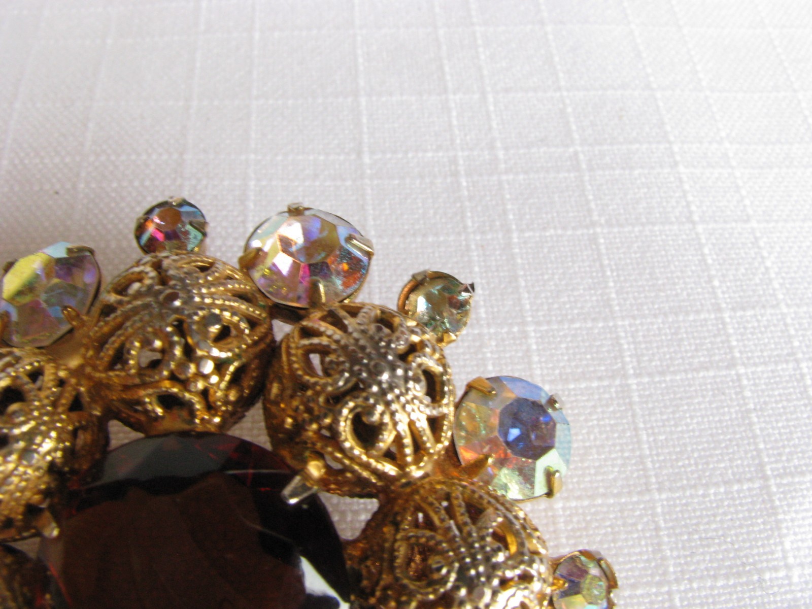 Vintage JULIANA D&E TOPAZ Root Beer BROOCH Rhinestone & Filigree Ball BOOK PIECE