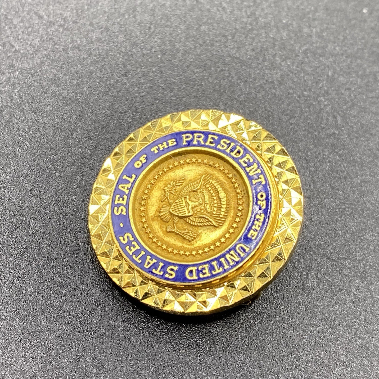 Seal Of The President Of The United States Brooch Gold Tone