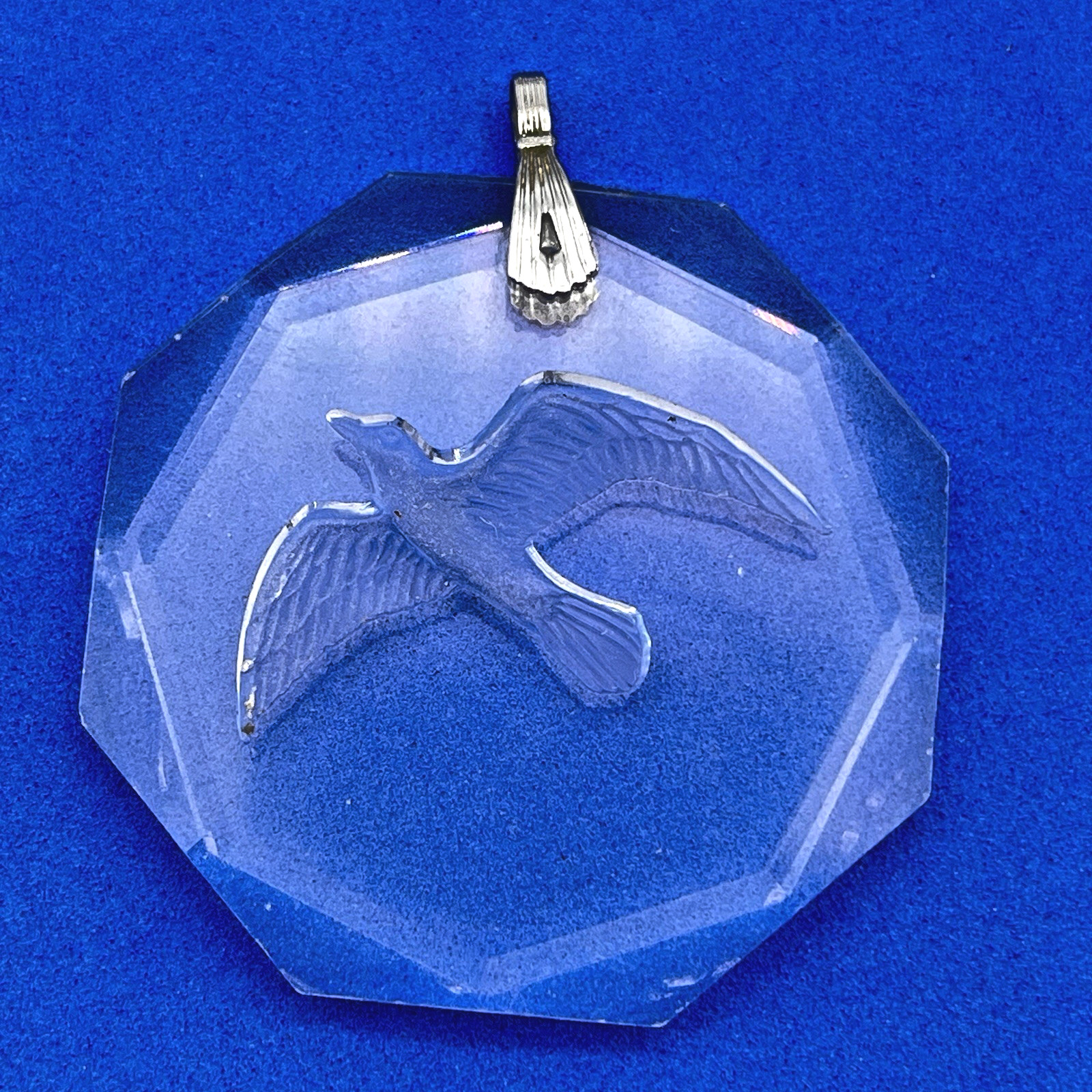 Glass Seagull Pendant Reverse Carved 1.75″