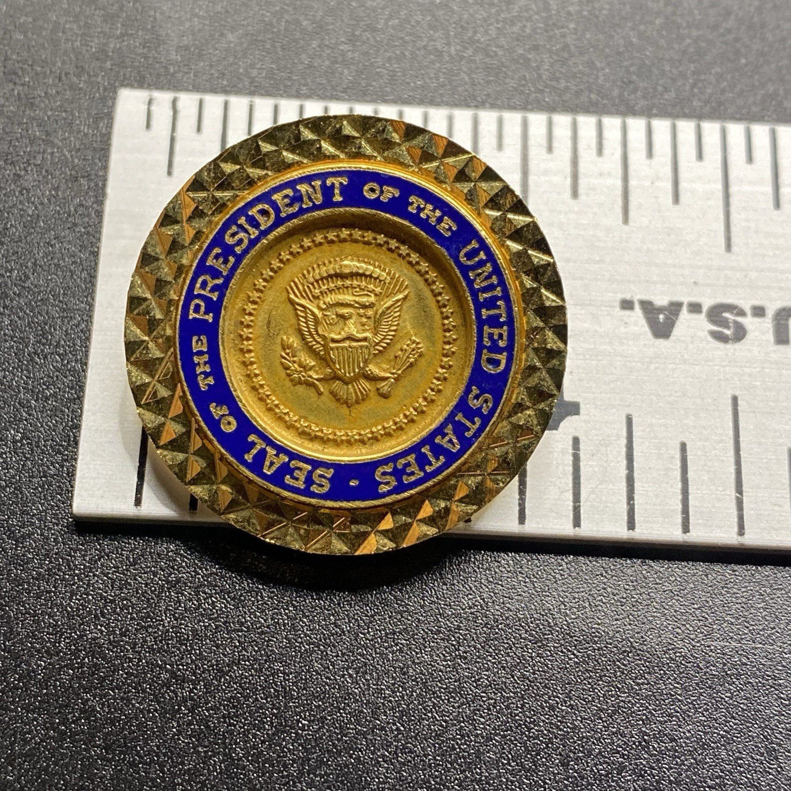 Seal Of The President Of The United States Brooch Gold Tone