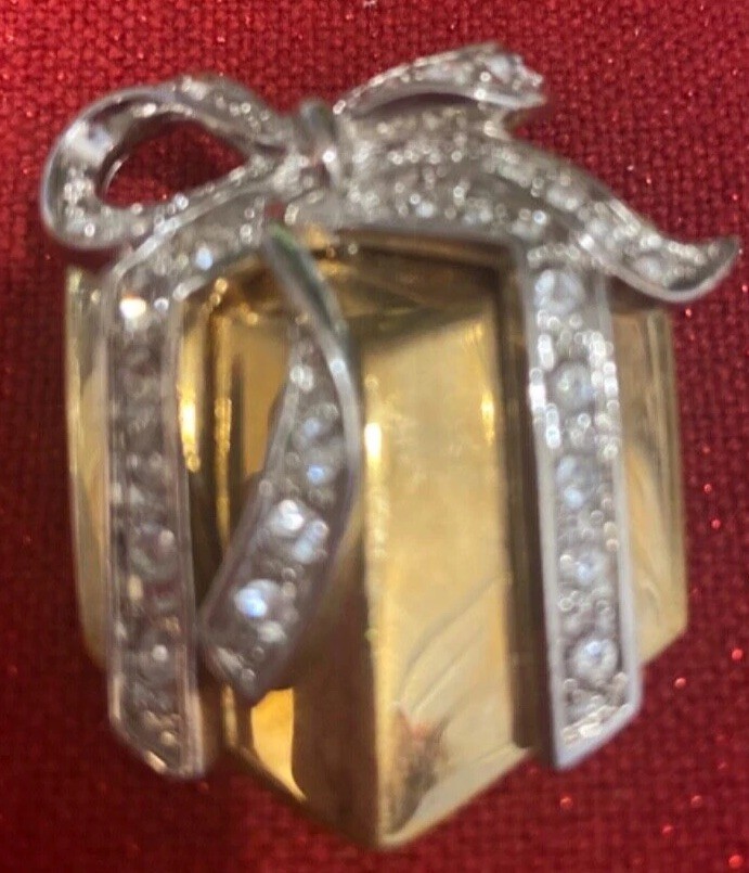 Vintage Christmas Brooch Gold Silver Crystal Pin