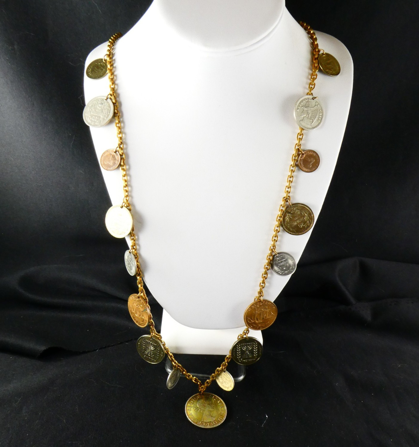 Vintage COIN Necklace Mixed Sizes Republic of Chile Silver Copper Tone