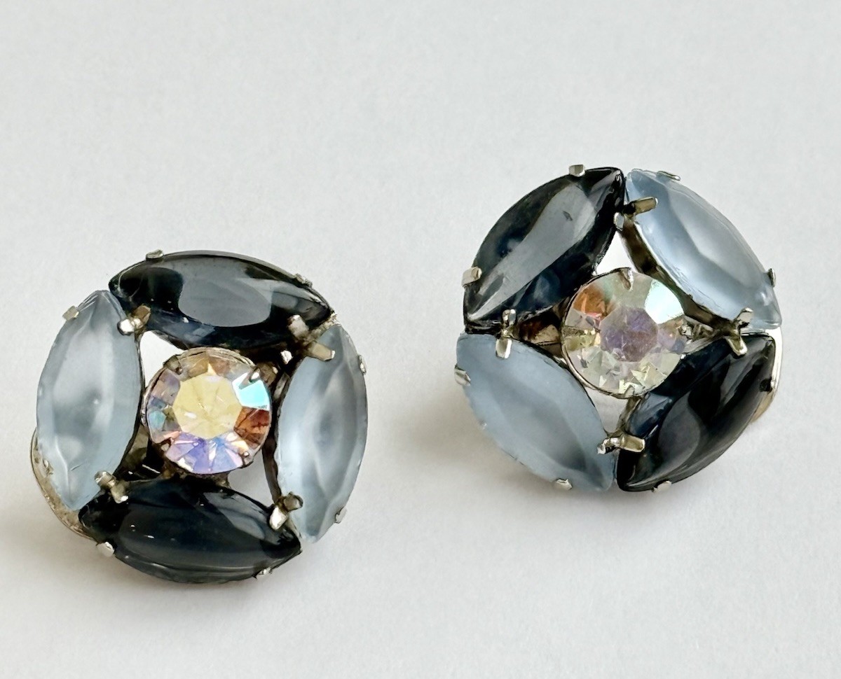 D&E Vintage Flower Corsage Ice Blue & Onyx Navette Brooch Pin & Clip-on Earrings
