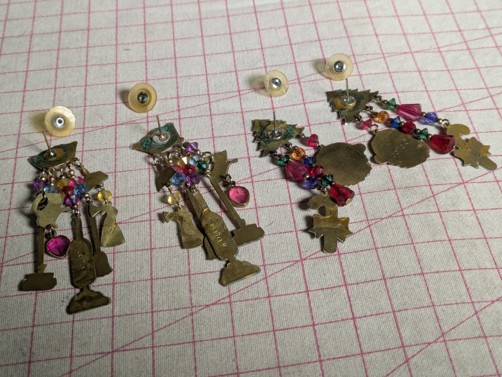Vtg 80s (2) Watta KCFA Laundry Christmas Santa Earrings Lunch At The Ritz -like