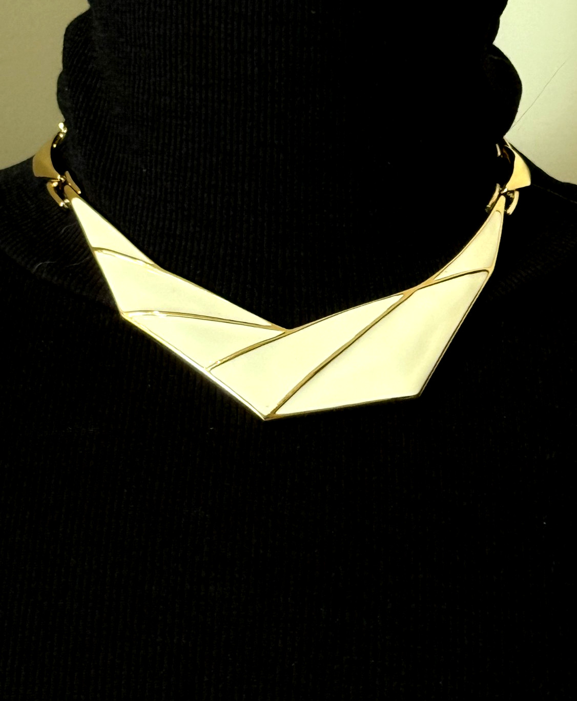 Vintage MONET Asymmetrical Ivory Enamel Gold-Tone Bib Collar Statement Necklace