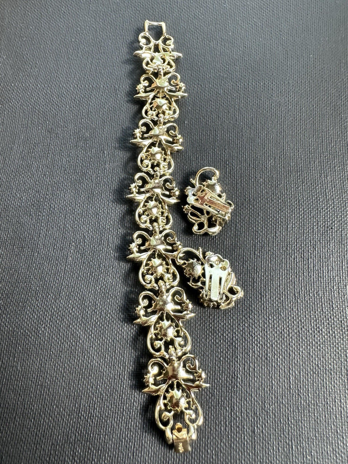 Vintage Gold Coro Red Aura Borealis Bracelet And Clip On Earring Set.