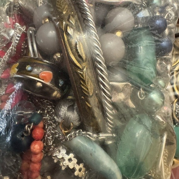 1 Pound Lb Mystery PREMIUM Jewelry Lot VTG to Modern Wearable (READ DESCRIPTION)