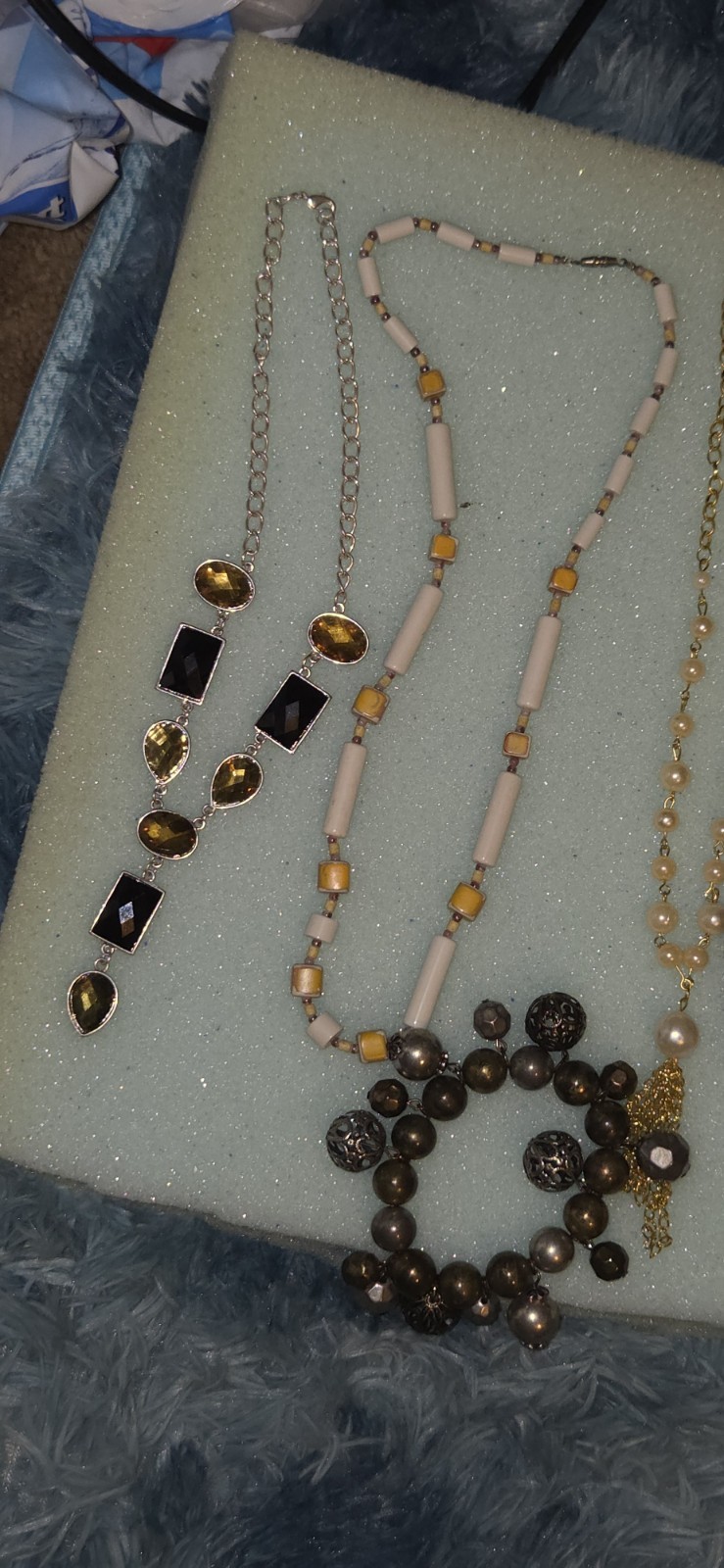 7.4 lbs Vintage Costume Jewelry Lot Unsearched Estate Hoard Deadstock Earrings