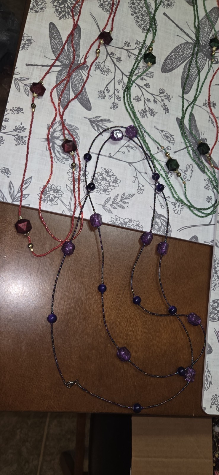 7.4 lbs Vintage Costume Jewelry Lot Unsearched Estate Hoard Deadstock Earrings