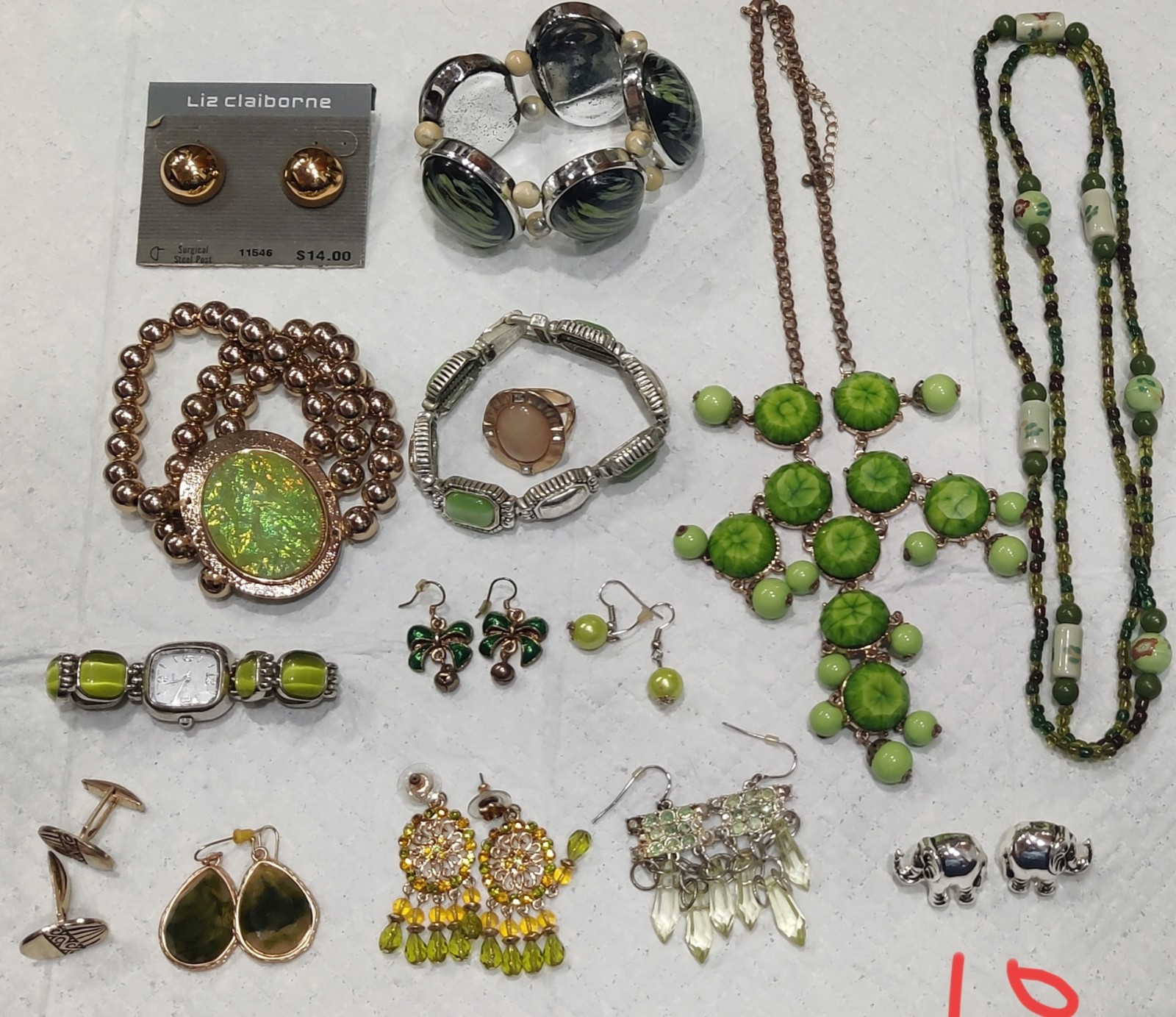 Lot Of Estate Costume Jewelry, 15 Pcs
