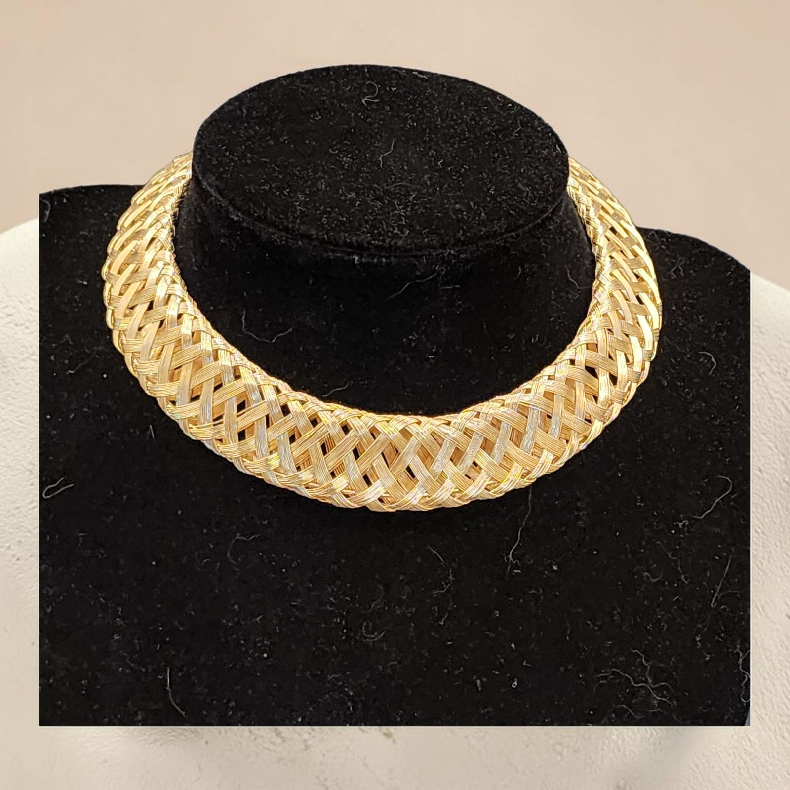 Woven Wire Etruscan Revival Gold Tone Choker Necklace 4″ Diameter